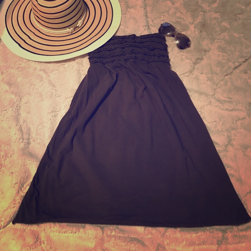 Dark green stretchy strapless dress