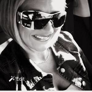 Meet your Posher, Wendy