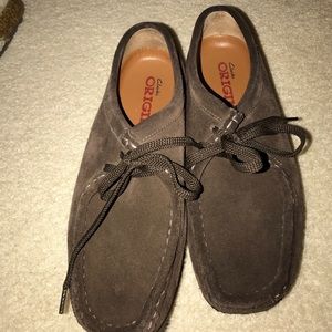 Chocolate brown clarks wallabees