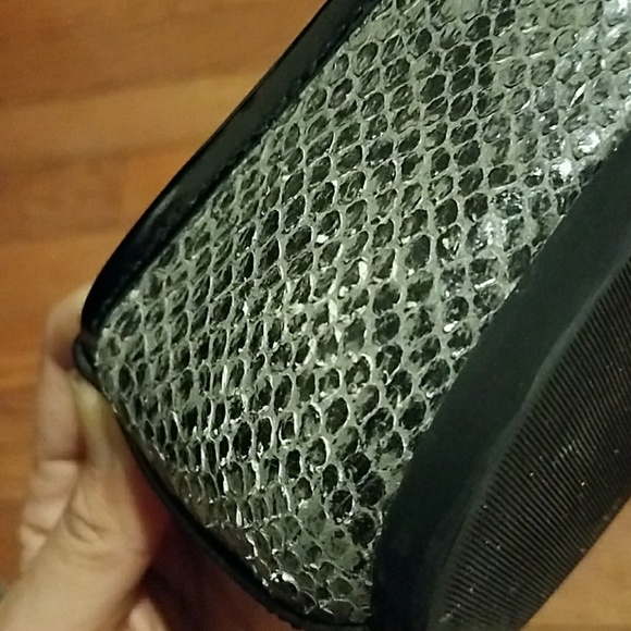 Snake skin Tory Burch Flats - Picture 5 of 8