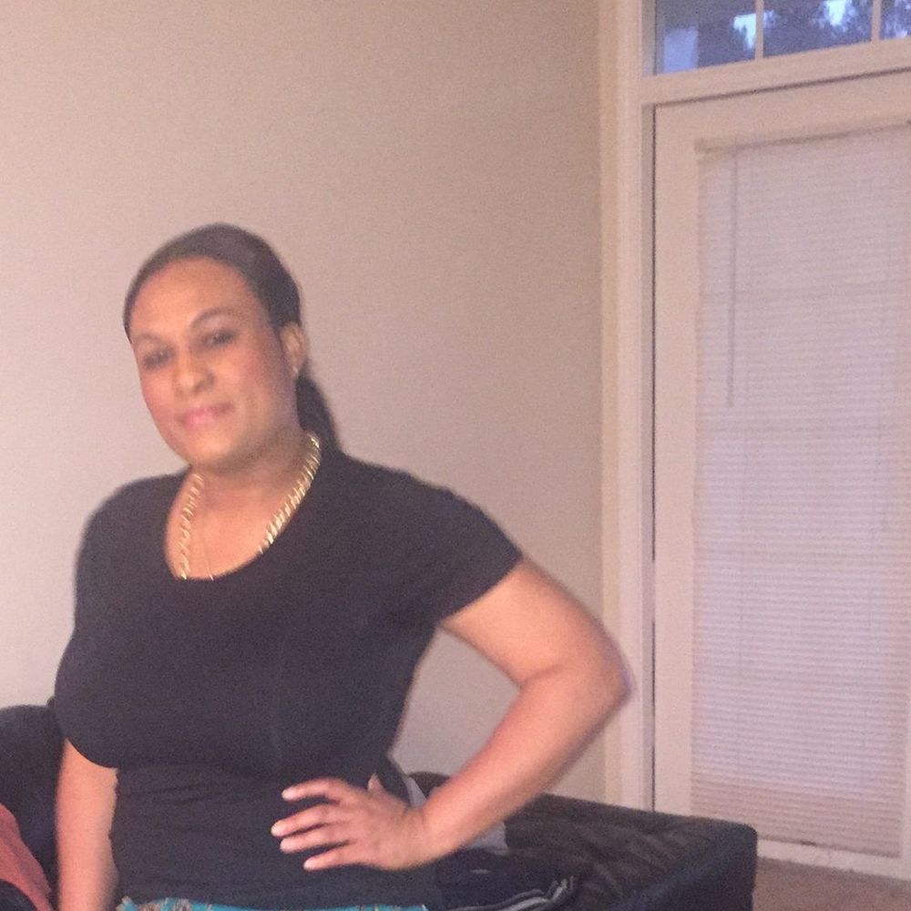 Meet your Posher, Latoya
