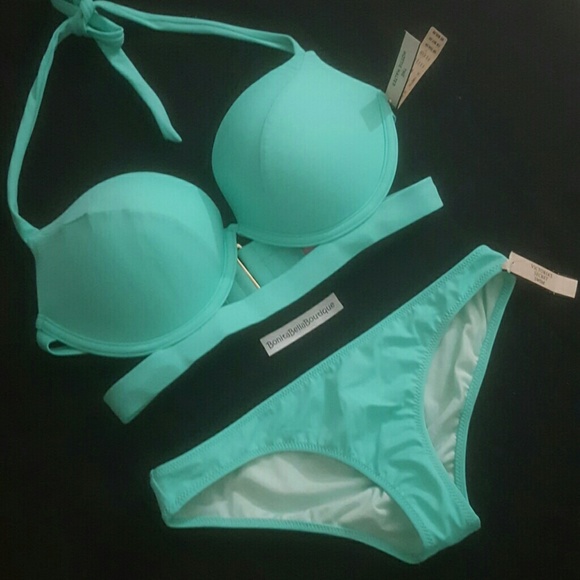 Victoria's Secret X SMALL HOTTIE HALTER BIKINI SET