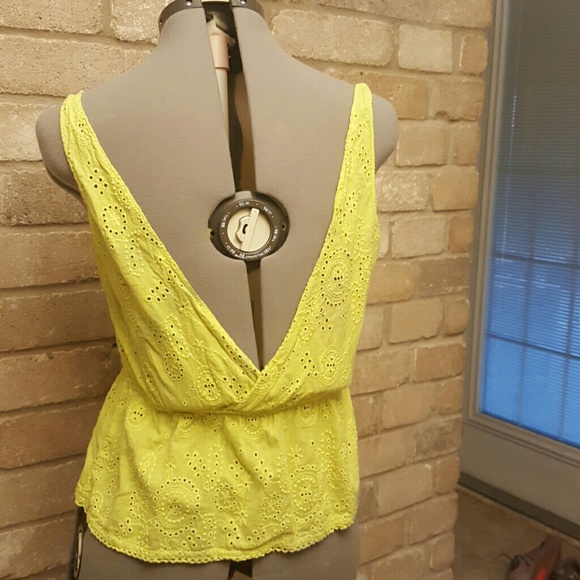 Top - Picture 2 of 3