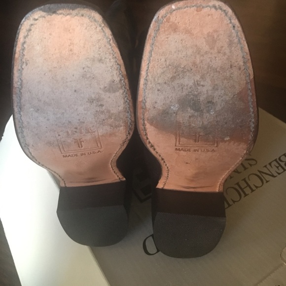 Black cavalry strap 15L boots. Perfect for fall - Picture 4 of 6