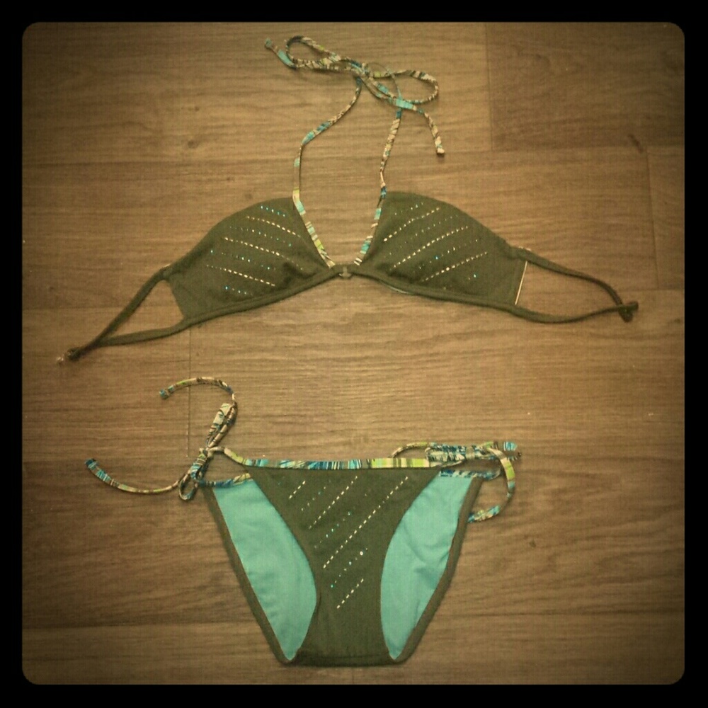 String Bikini