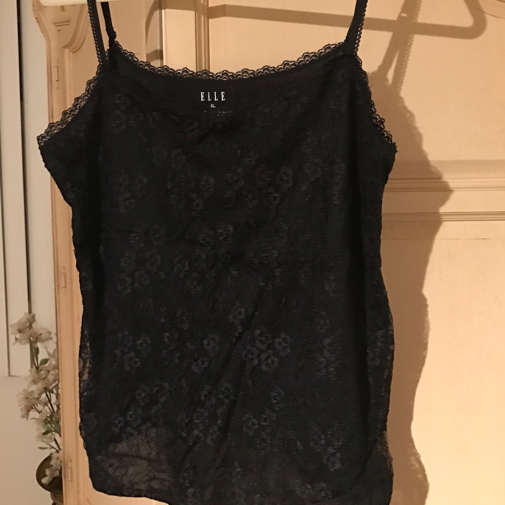 ⬇️⬇️⬇️⬇️ELLE Lace Tank Size XL ~ NWOT