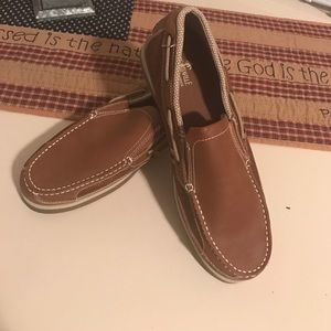 Leather loafers 13