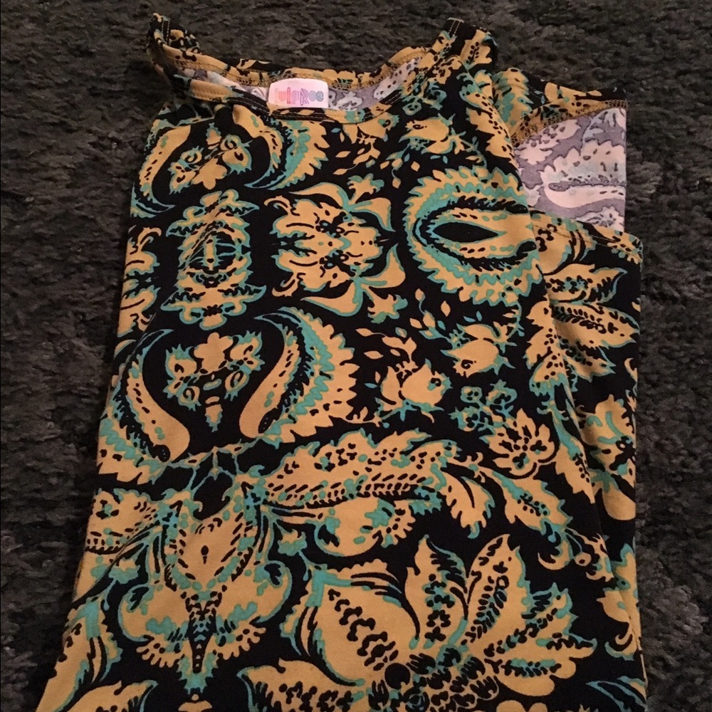 Lularoe Irma tunic