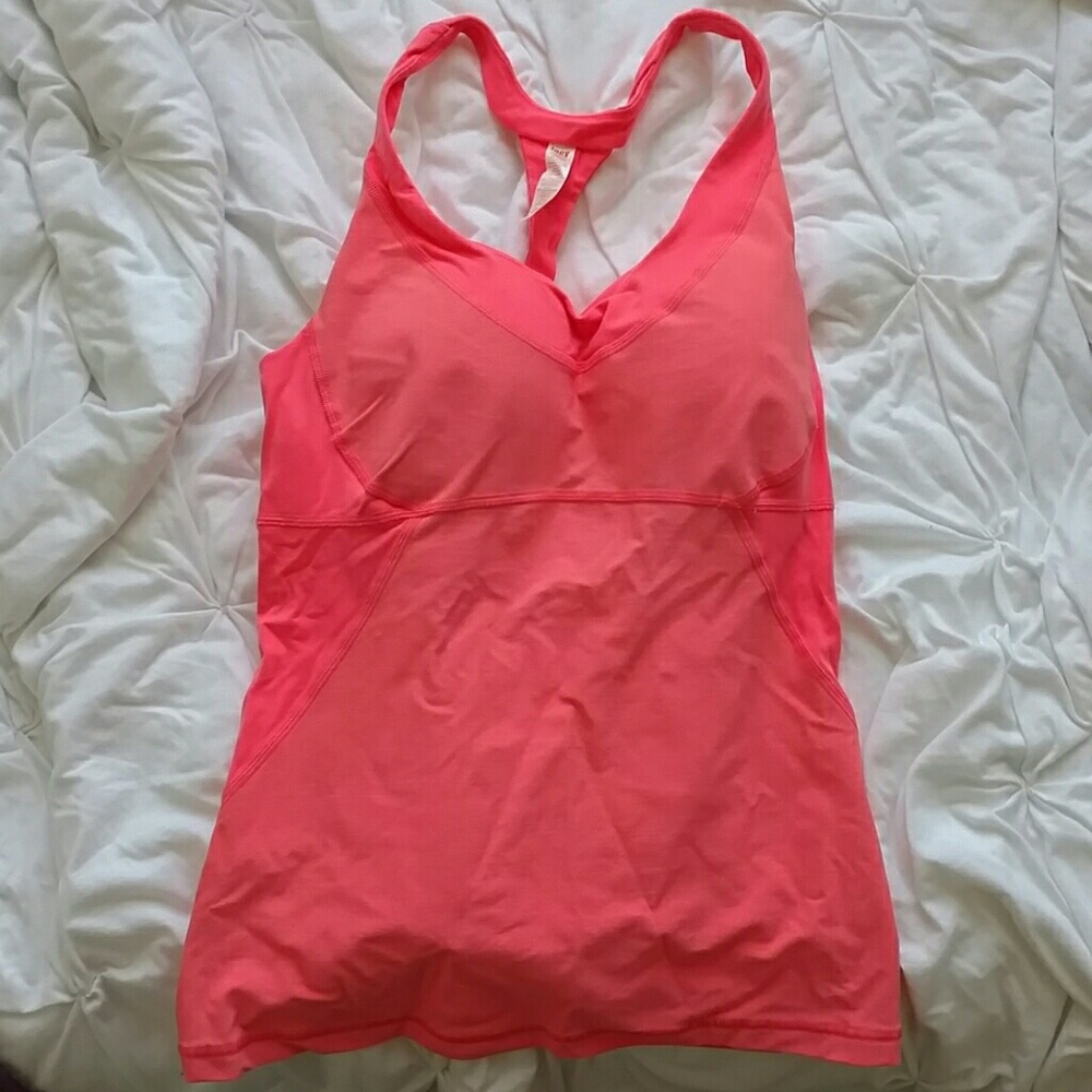 Lucy padded racerback tank top small