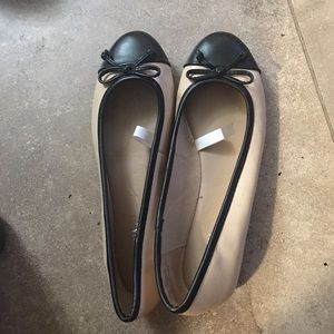 Ballet flats
