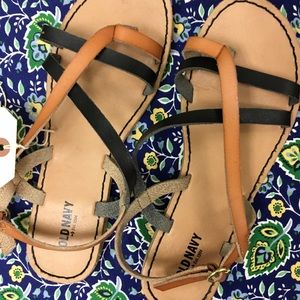 Old navy sandals size 8 ladies