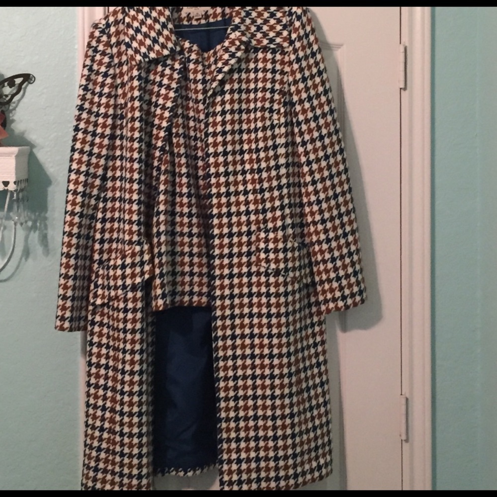 Amanda Smith Suit