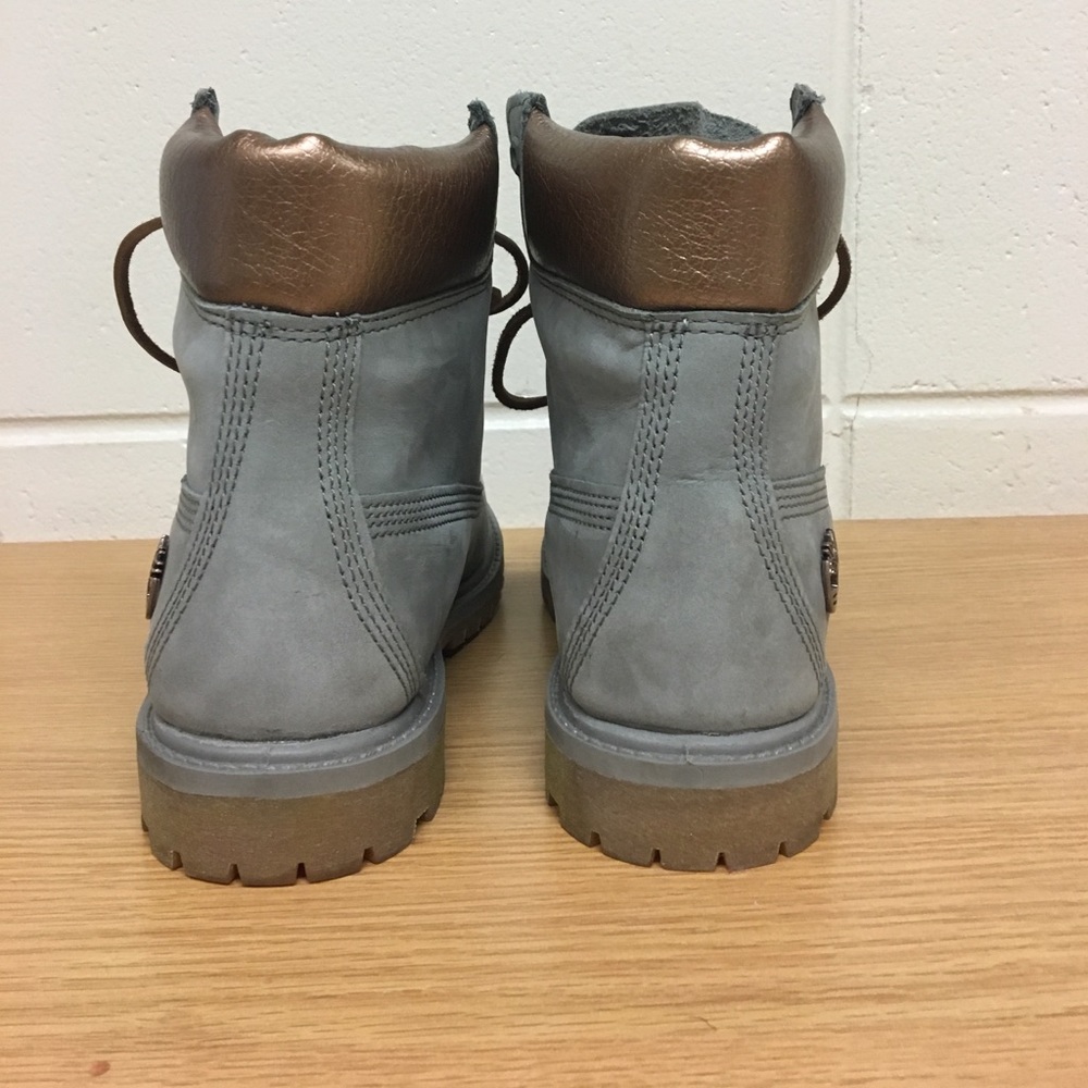 Timberlands - Picture 2 of 2
