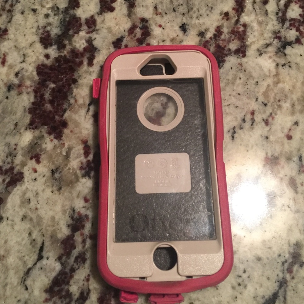 iPhone 5 otterbox case