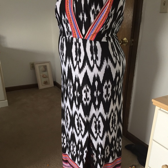 Beautiful maxi - Picture 7 of 8