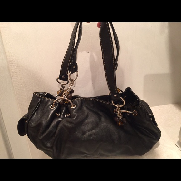 Basic black handbag - Picture 2 of 3