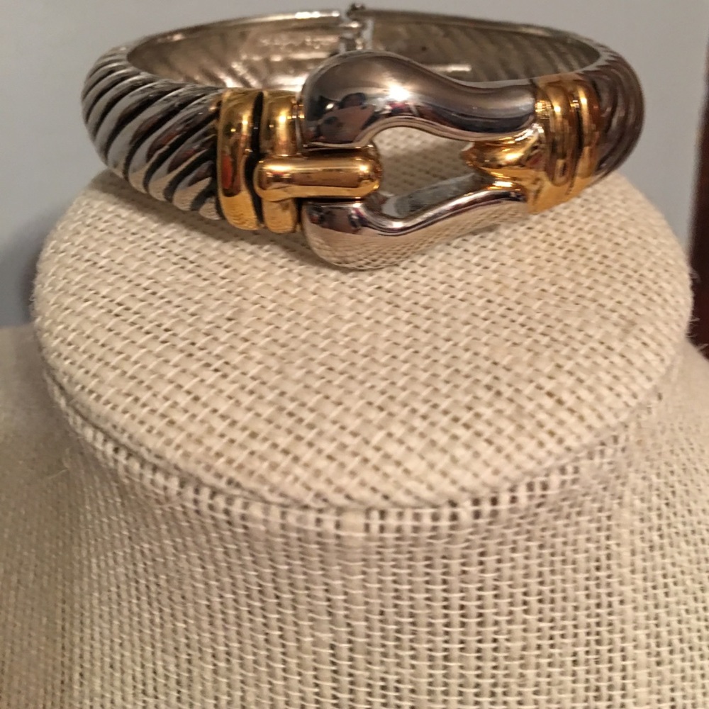NWOT Landau bracelet