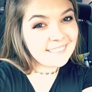 Meet your Posher, Lindsey