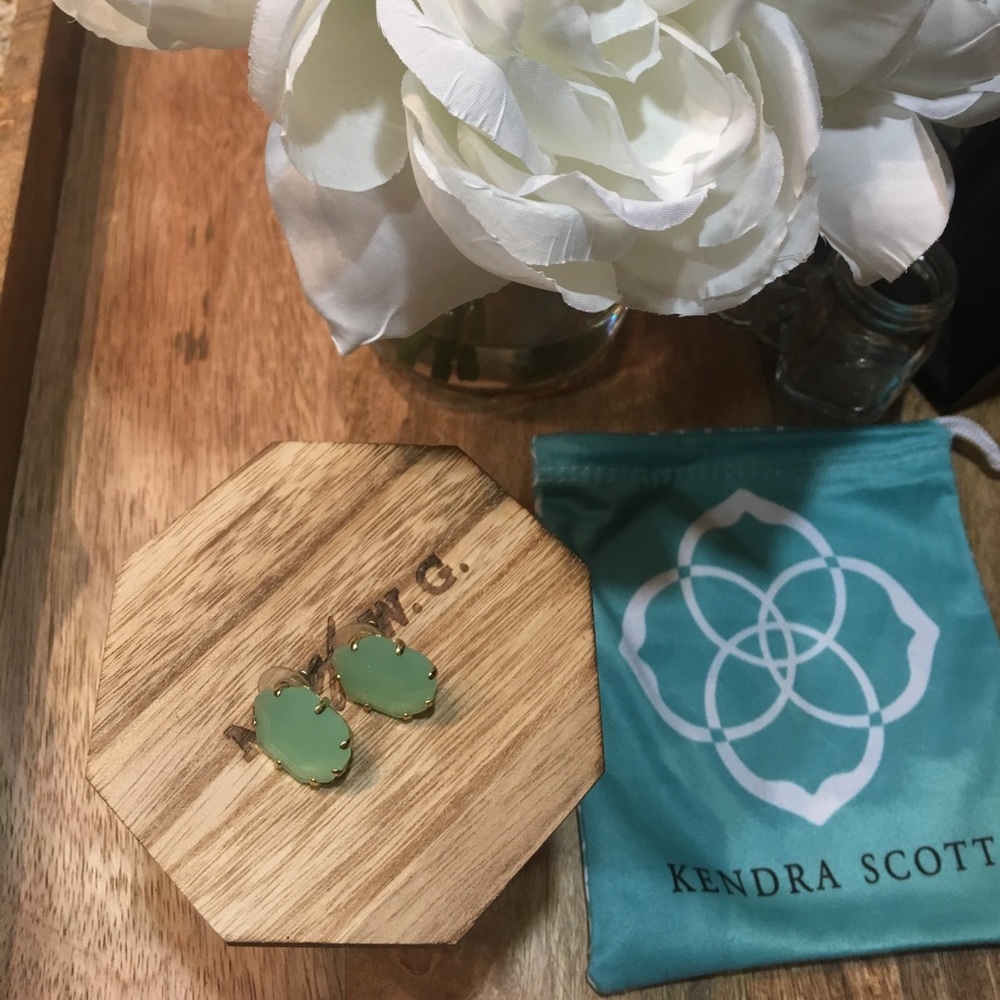 Kendra Scott earrings