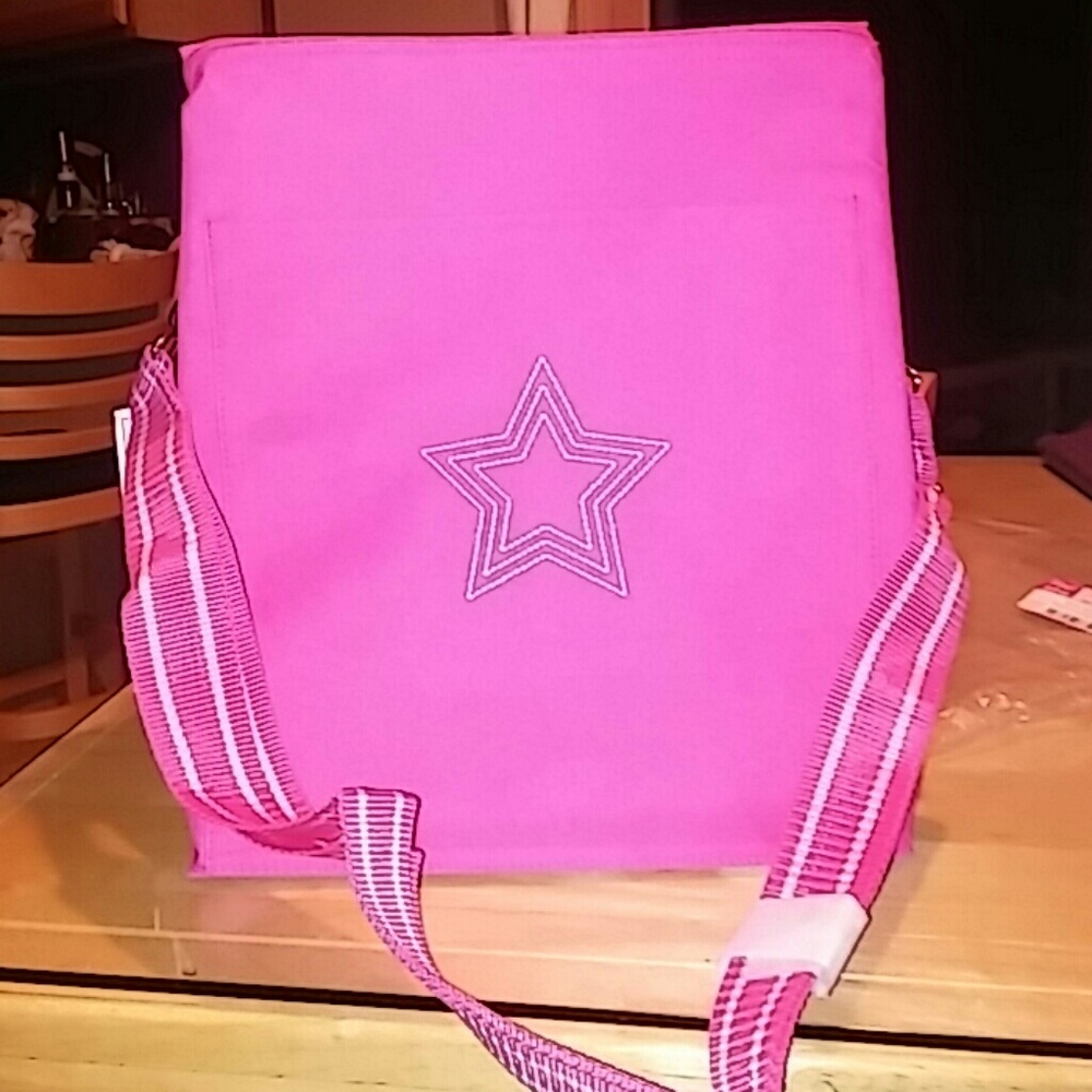 NWT Thirty-One Picnic Thermal Tote