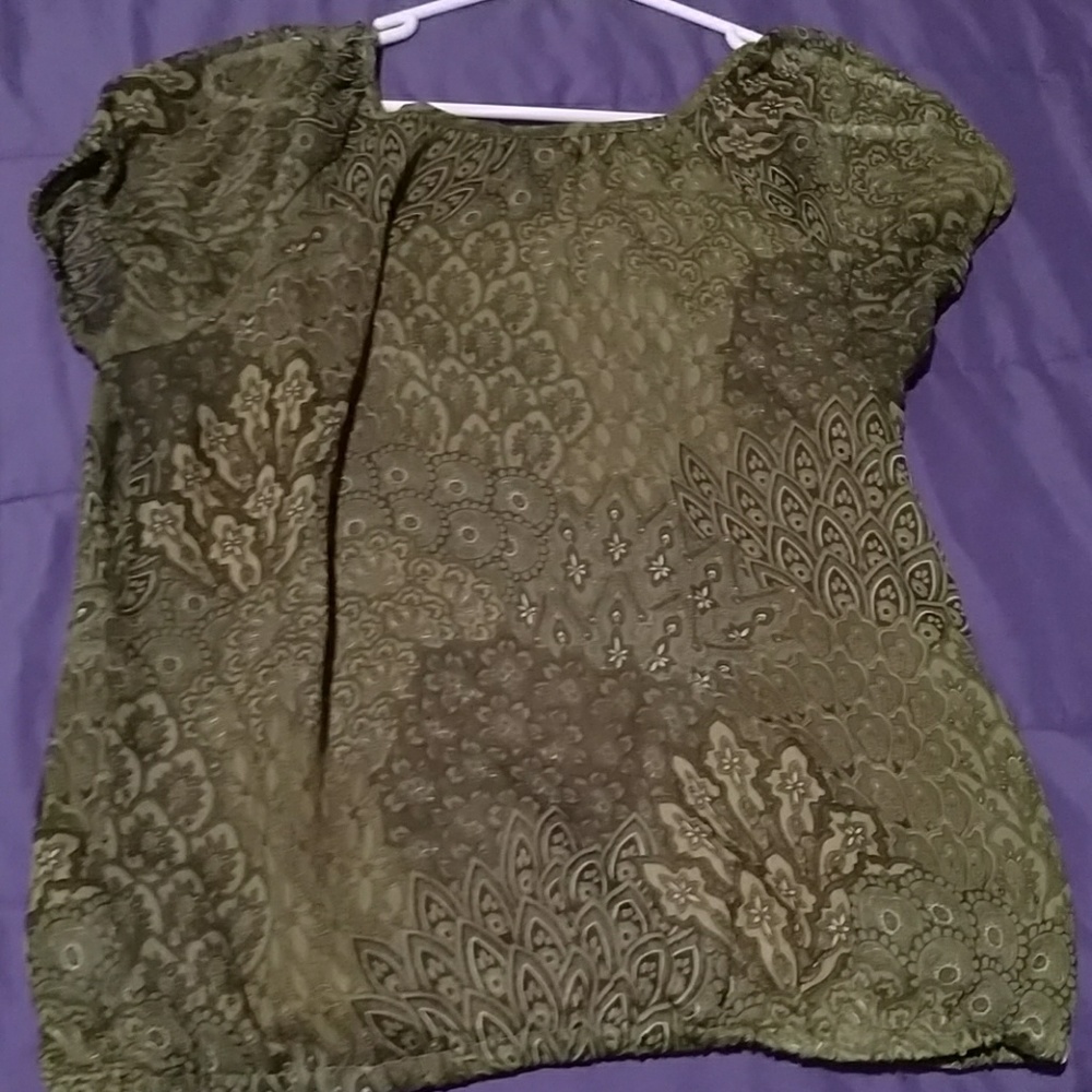 Shirt - Picture 2 of 3