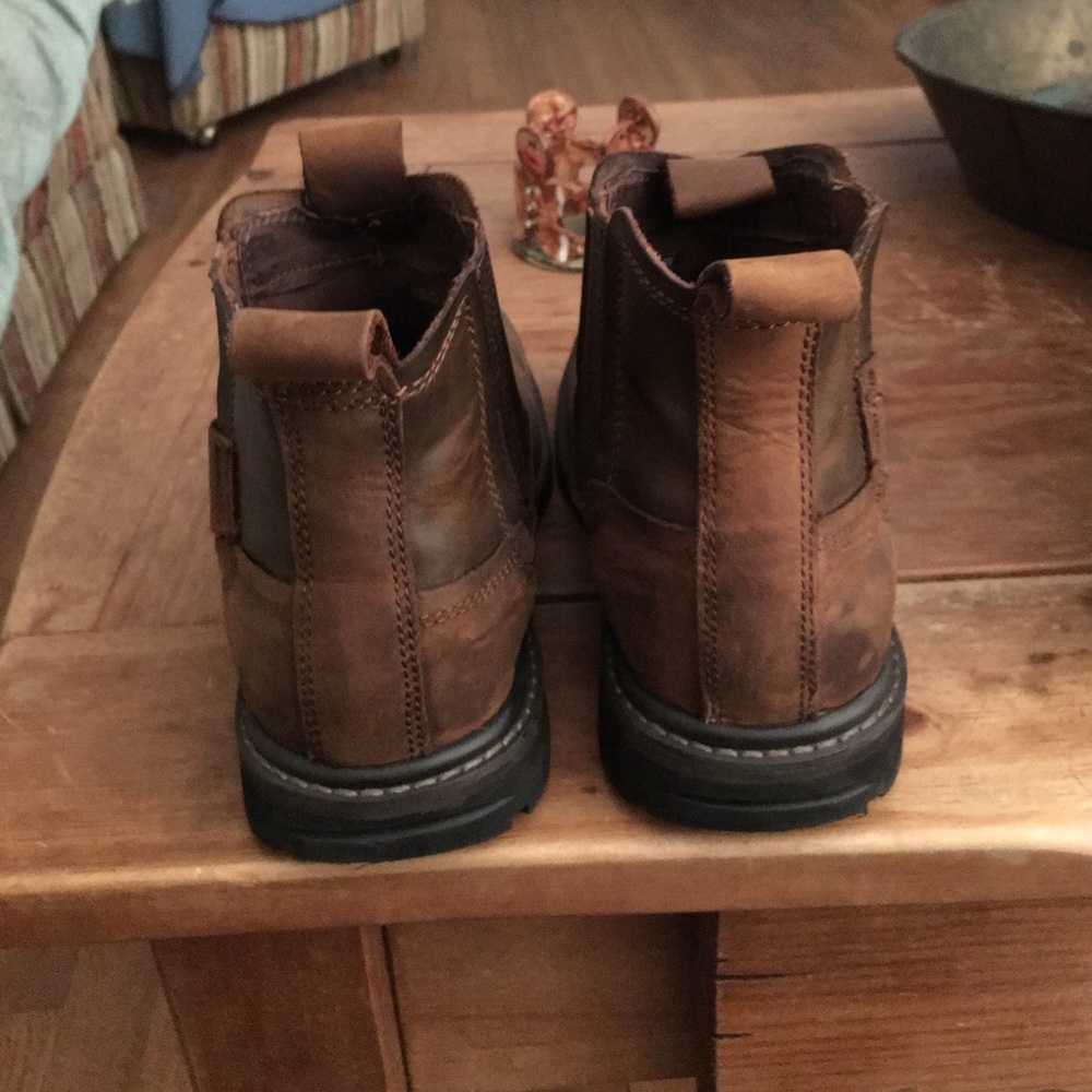 Brown Short Neck Boots