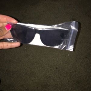Black/White Victoria Secret's Pink Sunglasses