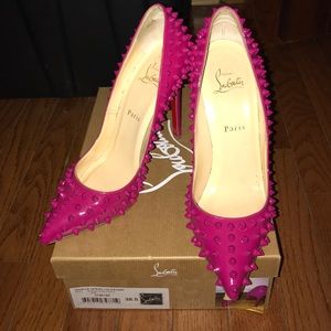 Christian Louboutin Pigalle Spikes 120 patent.