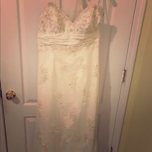 Wedding dress