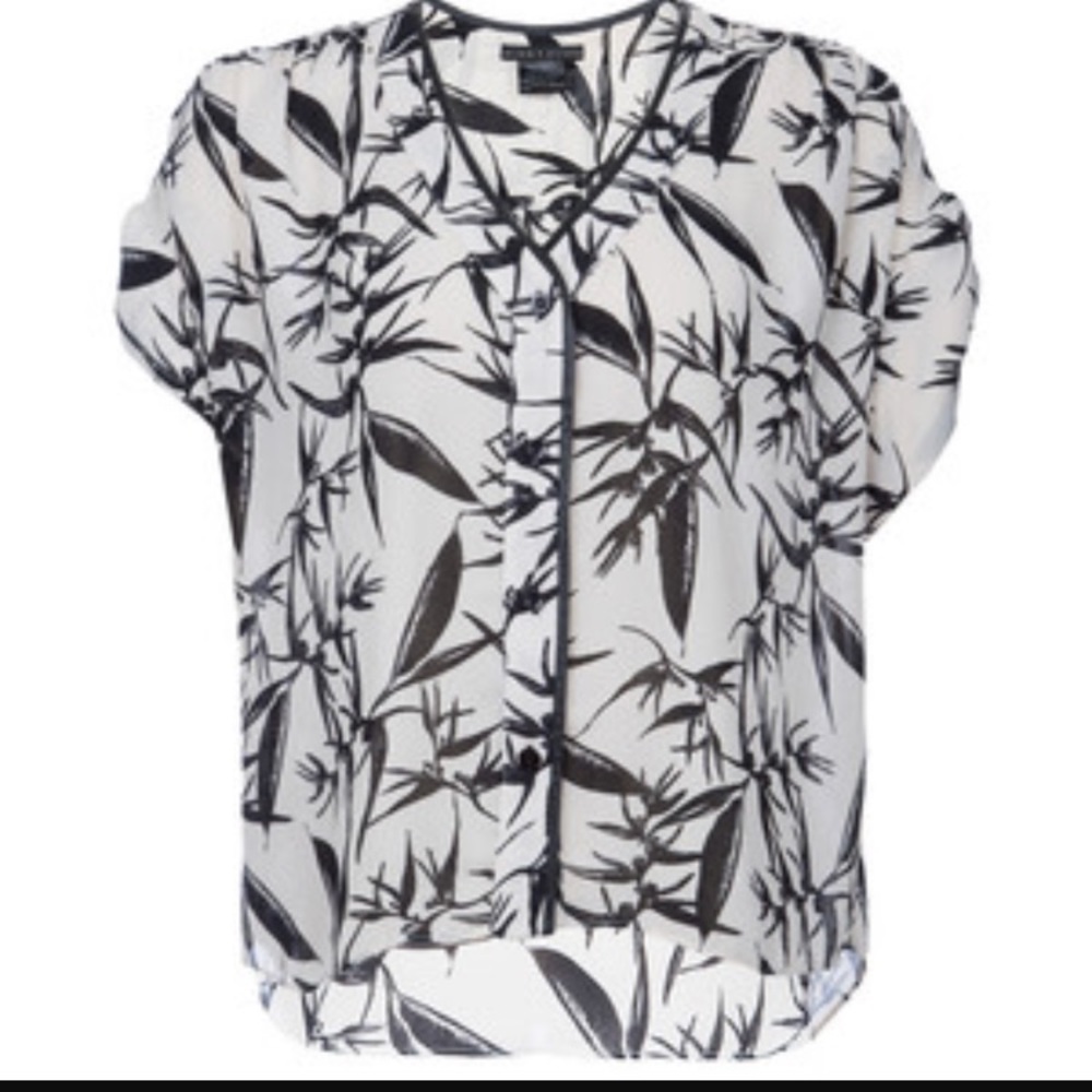 Alice & Olivia bamboo print blouse w/leather trim
