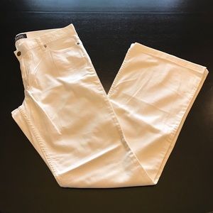 London Jean Sz 14 White Lightweight Boot Cut Jean