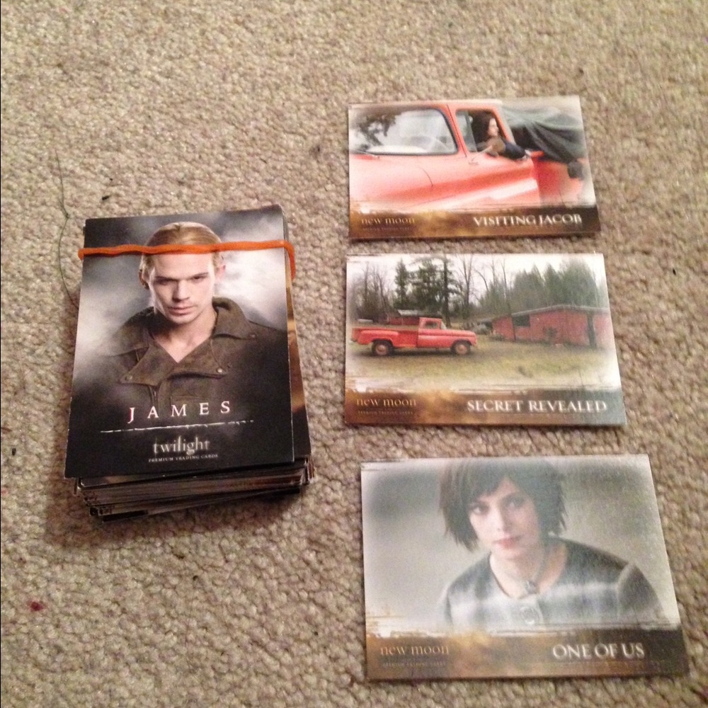 Twilight and New Moon Trading cards (about 100)