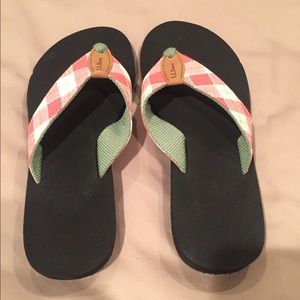 LL Bean Women's Size 8 Watermelon-Color flip flops