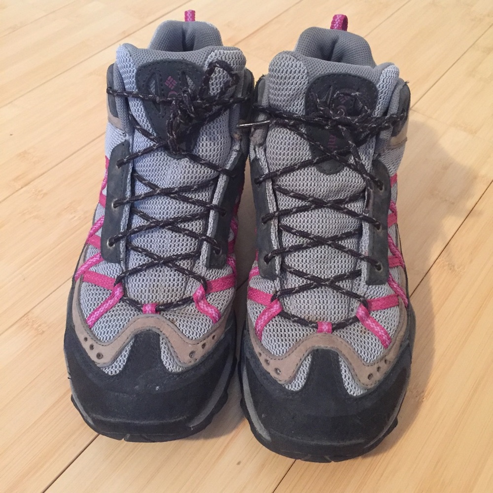 Columbia woman's hiking boots