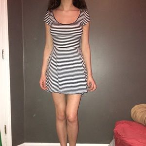Small striped black And white dress