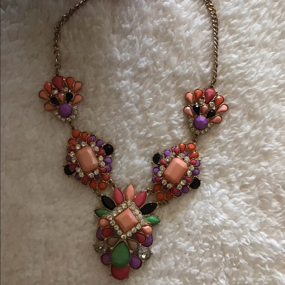 Chunky necklace - Picture 2 of 3