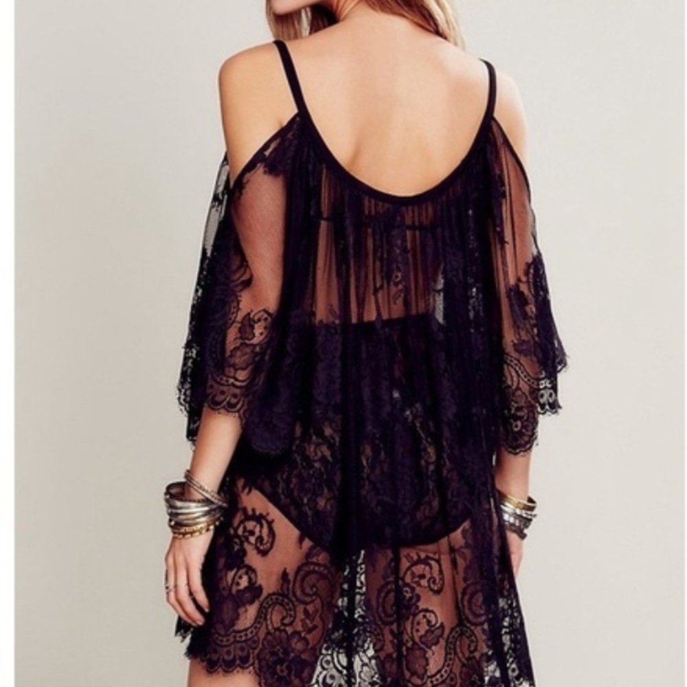 Black lace open shoulder boho coverup/dress - Picture 5 of 8