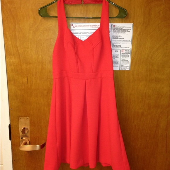 Halter dress - Picture 1 of 1