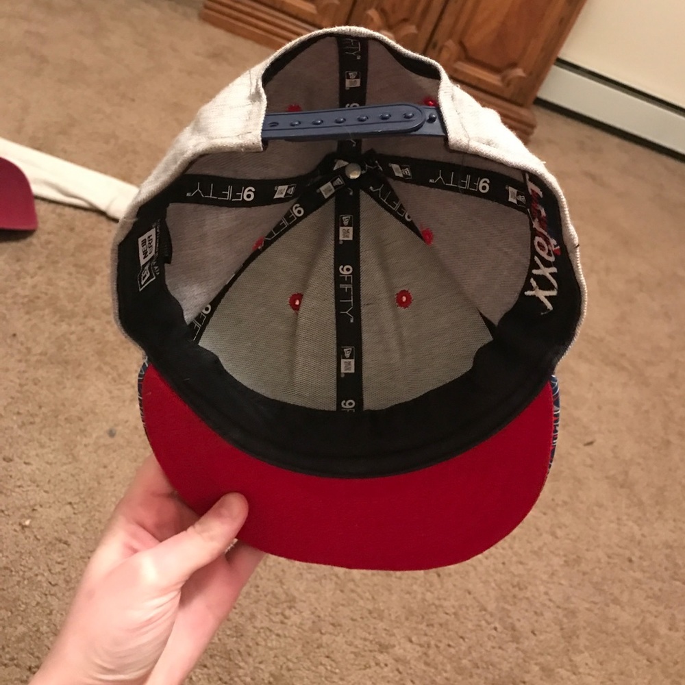 SnapBack - Picture 2 of 2