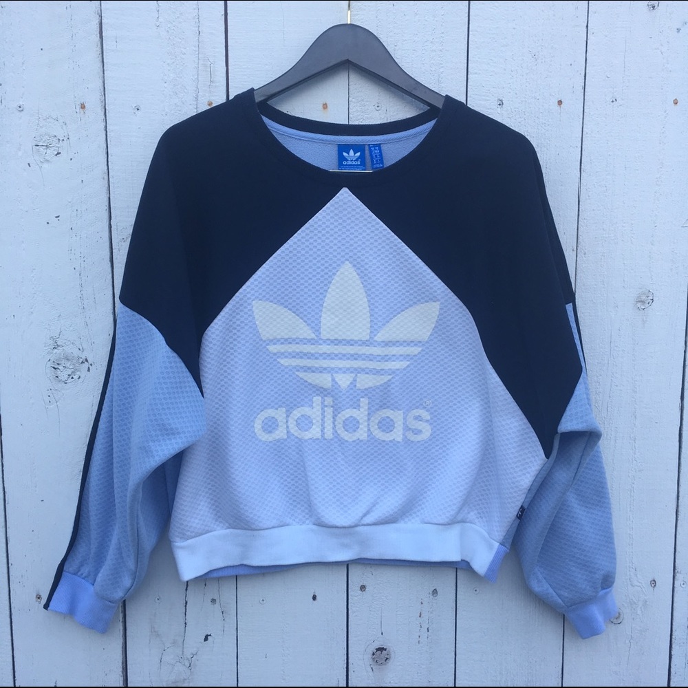 💎 Adidas 💎 Helsinki Crewneck Sweatshirt