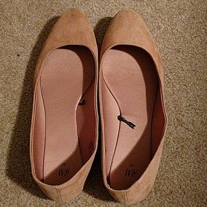 H&M Flats