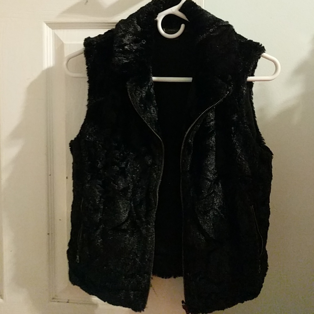 Armani Exchange Reversible faux fur vest