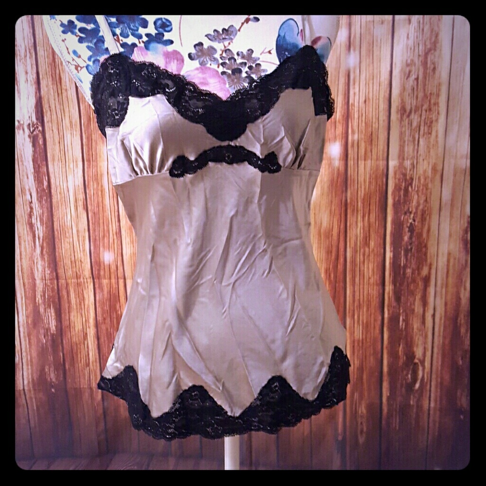 *REDUCED!* Silk tank with lace detail