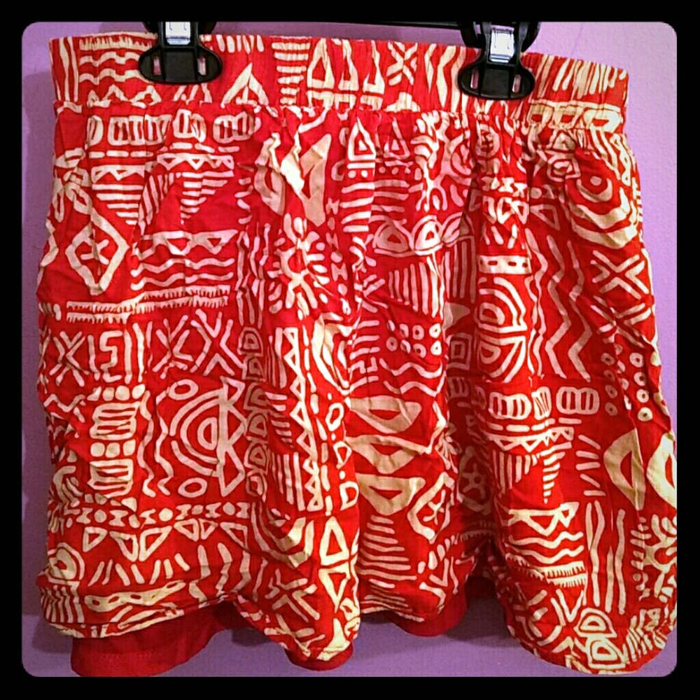 Cute tribal pattern skirt!