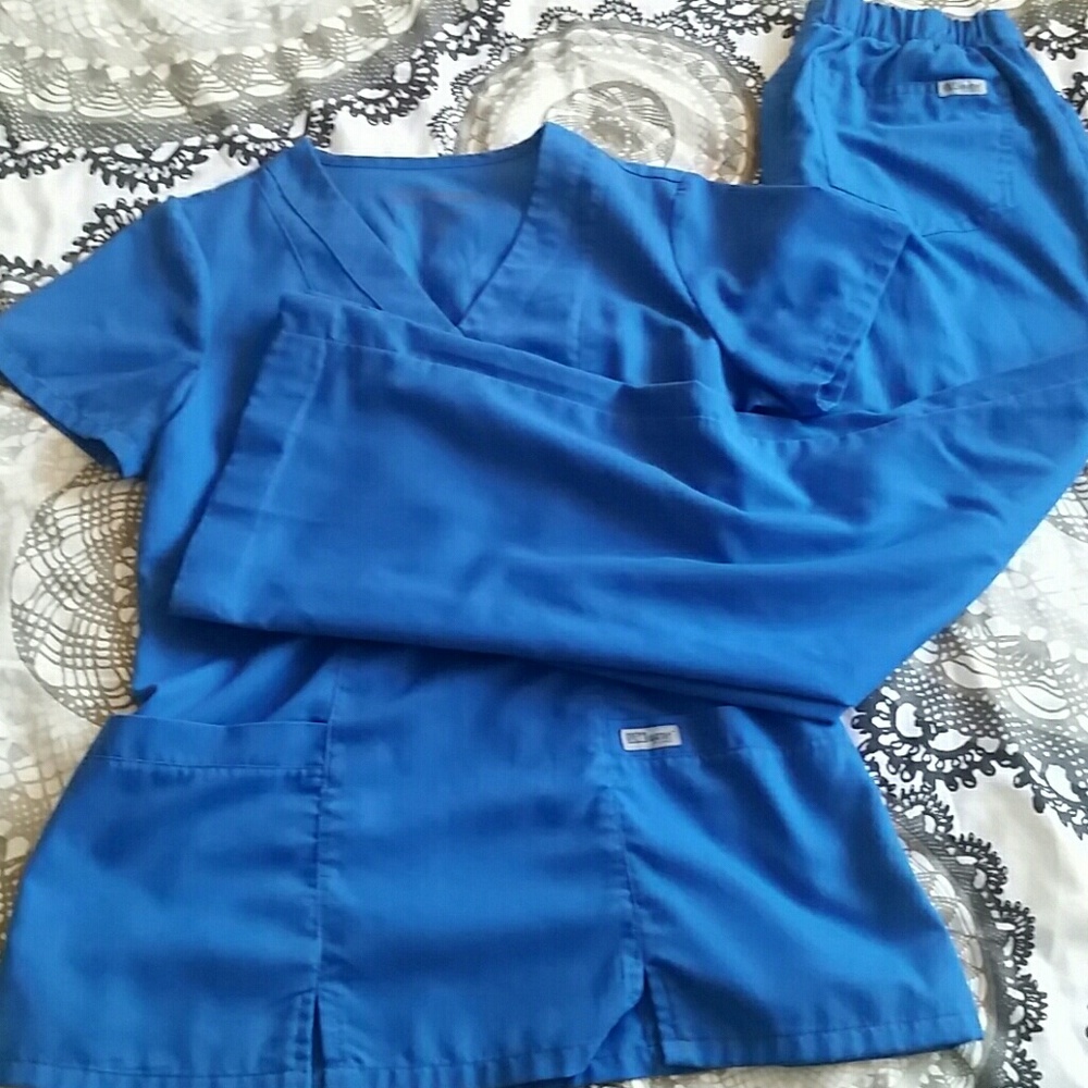 Blue Grey's anatomy scrubs!