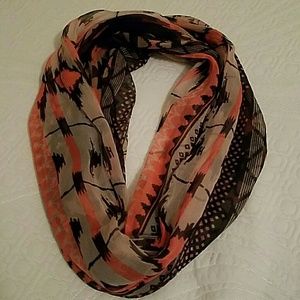 Infinity scarf