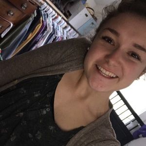 Meet your Posher, Charlotte