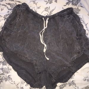 brandy wrinkled drawstring shorts