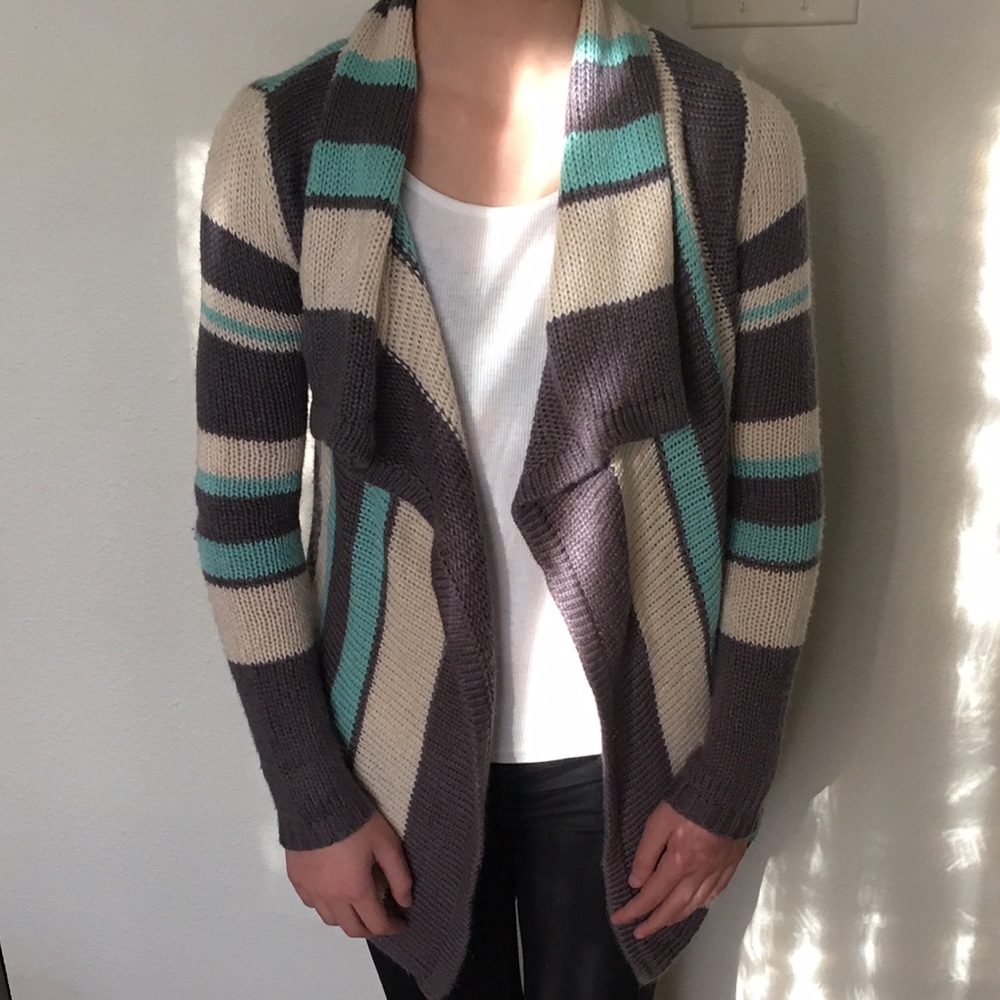 Selling because it doesn't fit me anymore