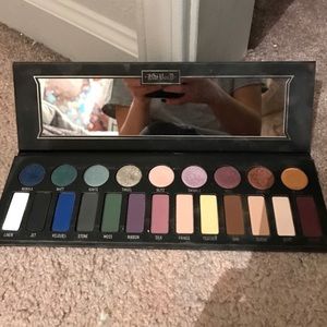 Limited edition kat von d metal palette